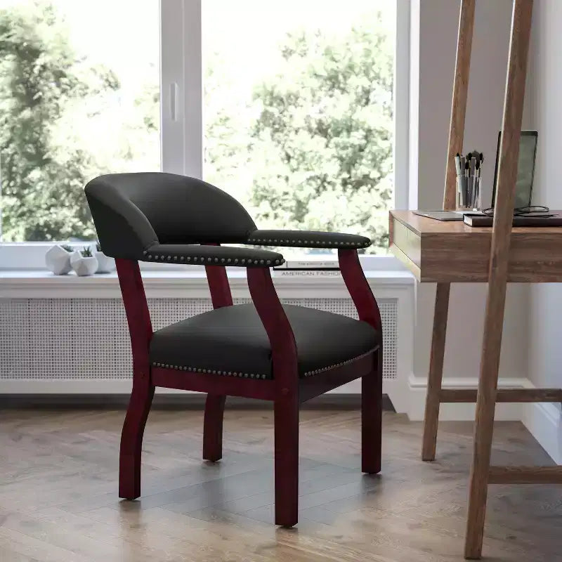 Sedia da conferenza con finitura borchiata – Vari colori – Posti a sedere: 1