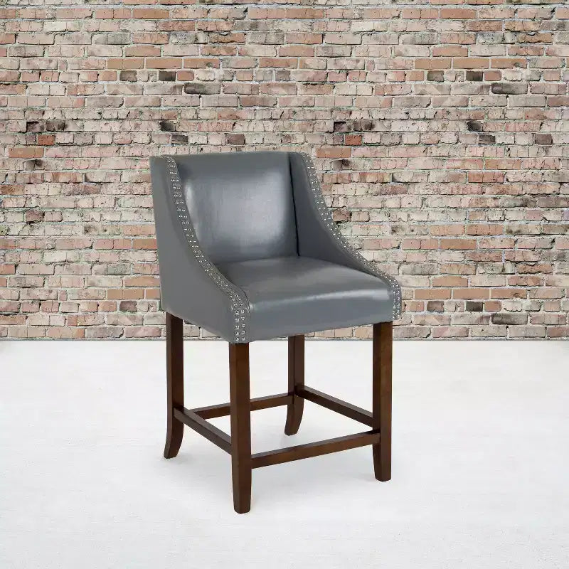 Sgabello da bancone in Leathersoft nero/antracite/grigio chiaro e tessuto, struttura in legno, finiture con borchie, 1 posto